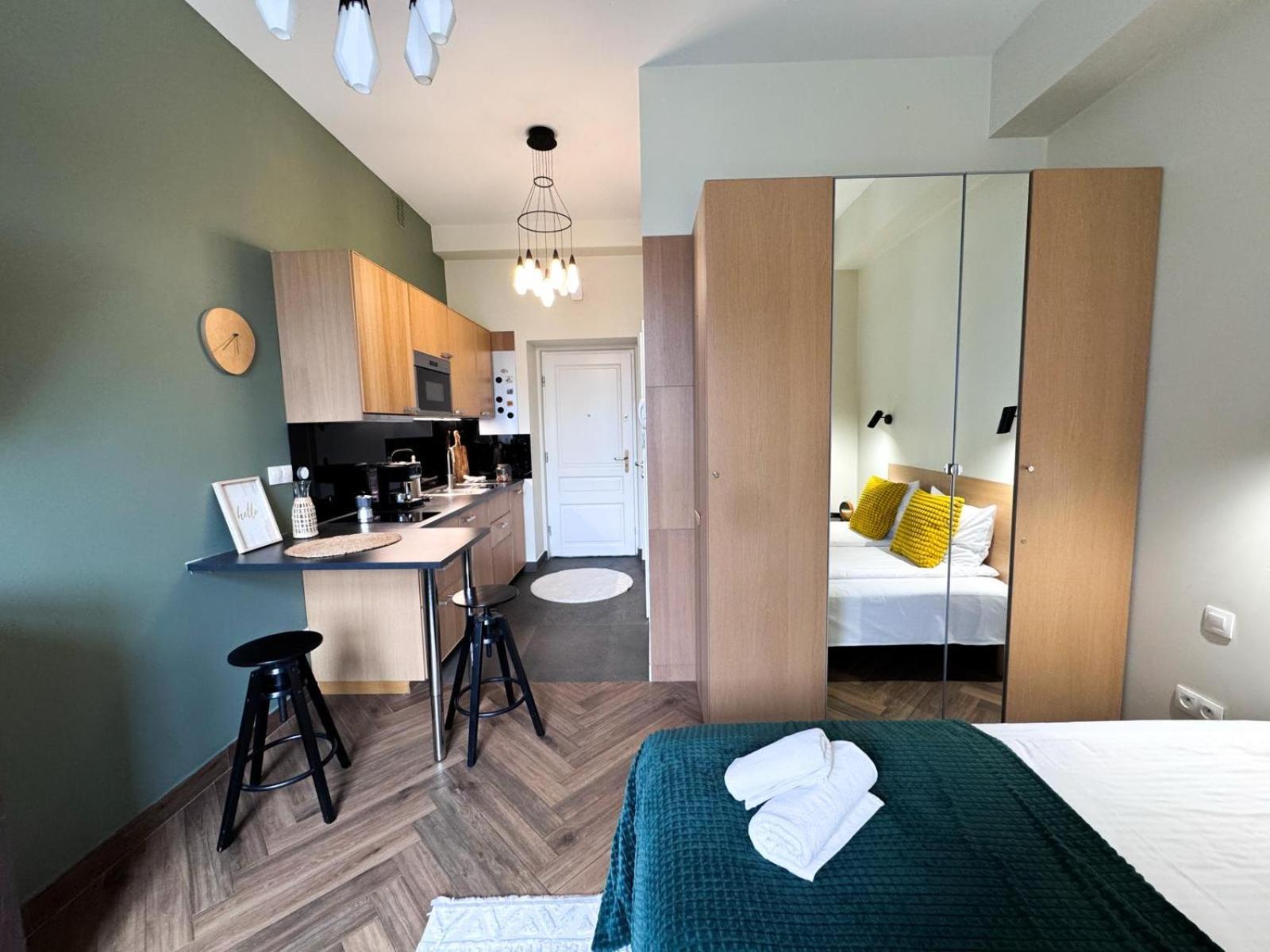 Inpoint Wielopole 32 Boutique Apartments Old Town&Kazimierz District Cracóvia Quarto foto